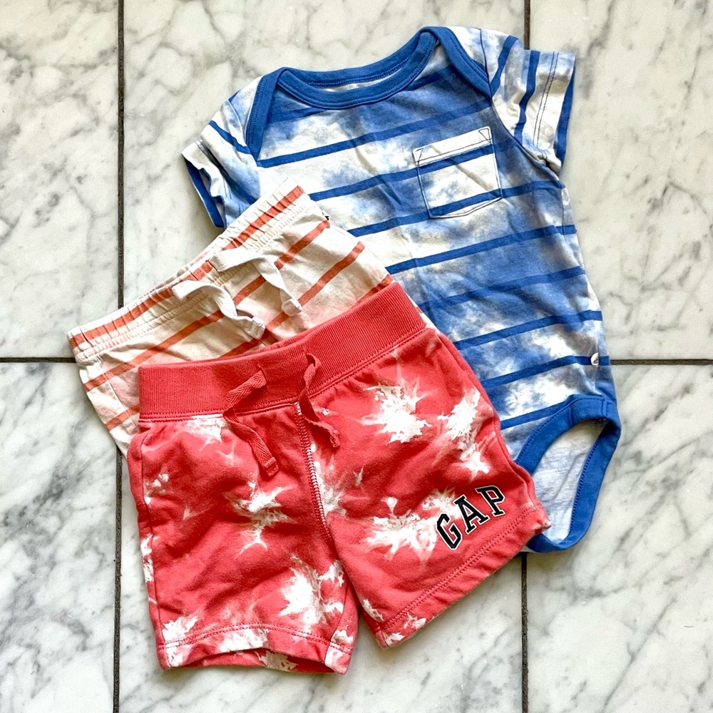 GAP Baby Summer Tie Dye Stripes set